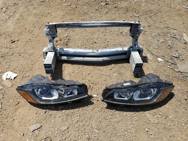 SADCJ2BV7HA882633 Jaguar F-pace Premium