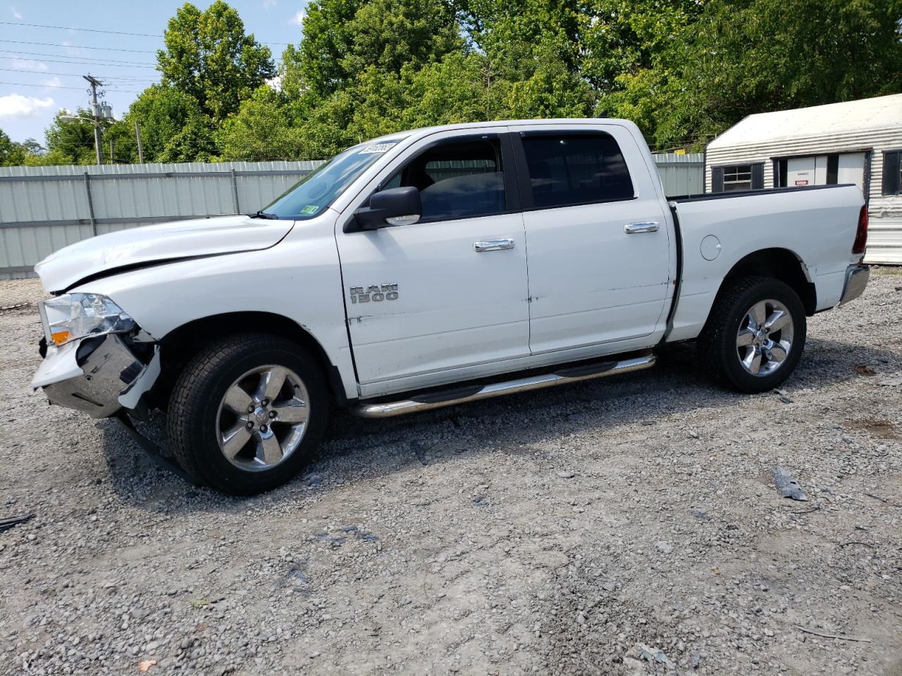 2017 RAM 1500 SLT