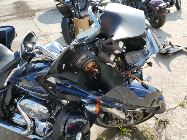 2012 HARLEY-DAVIDSON FLTRU ROAD - 1HD1KGM12CB660431