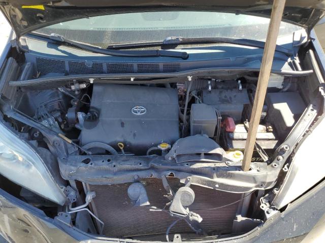 5TDZK3DC5FS558021 Toyota SIENNA