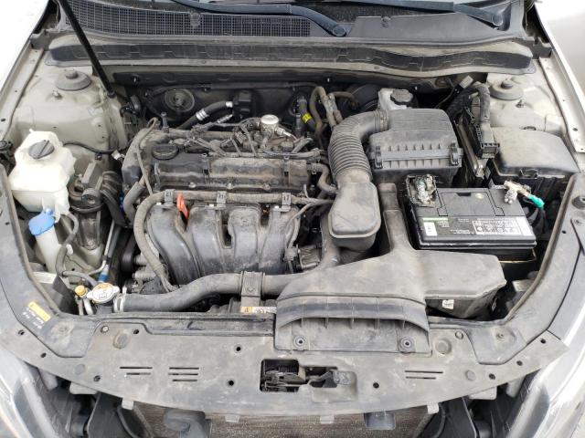 KNAGM4A72F5572976 KIA Optima Lx