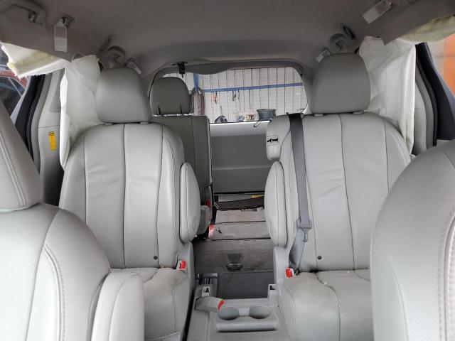 5TDYK3DC4ES430461 Toyota SIENNA XLE