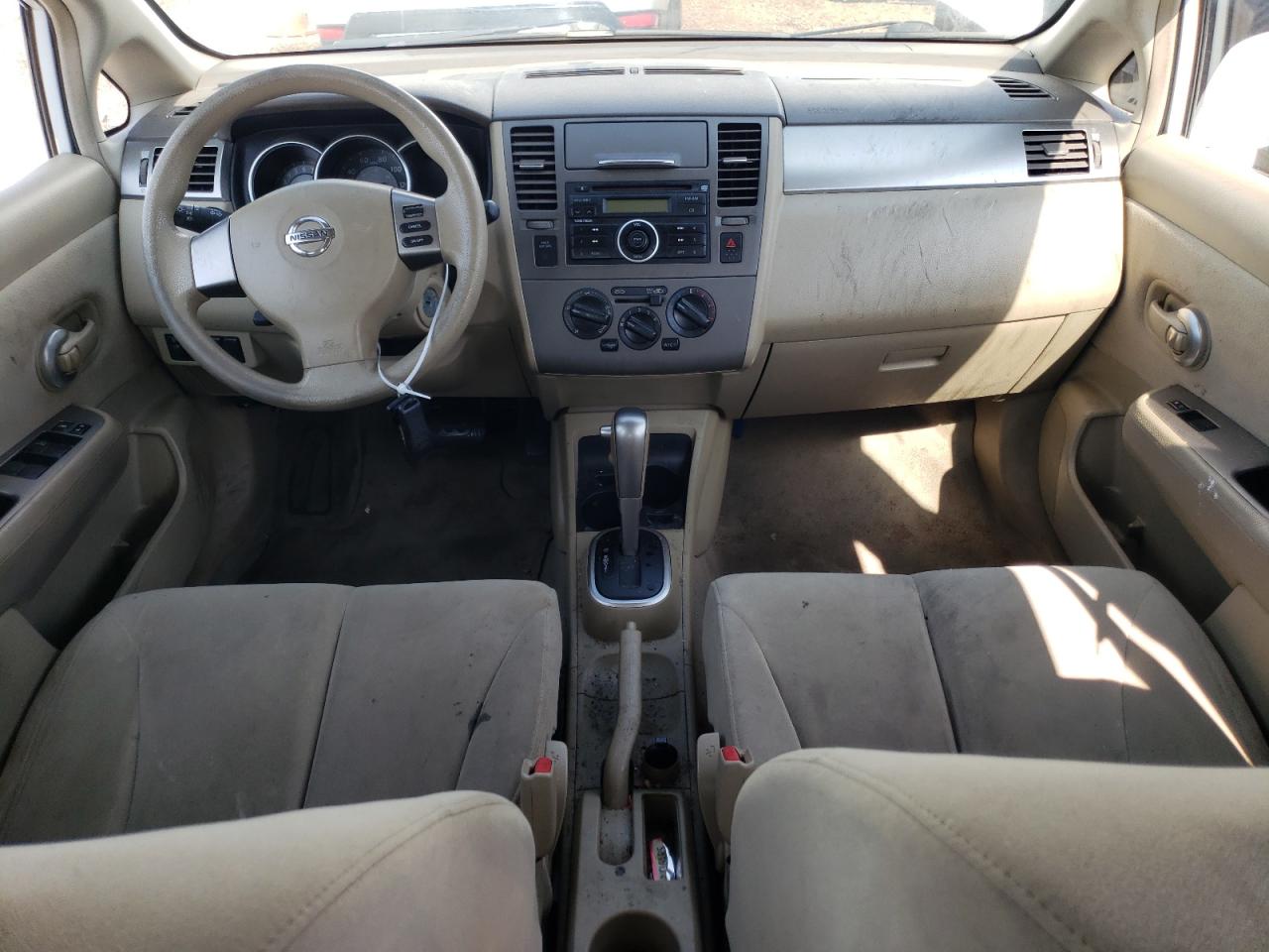 3N1BC13E28L355394 2008 Nissan Versa S