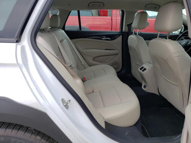 2018 BUICK REGAL TOUR W04GV8SX9J1173031