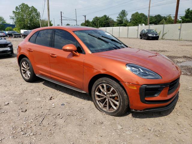 VIN WP1AA2A57NLB11642 2022 Porsche Macan no.4