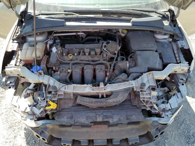 1FADP3F27GL306215 Ford FOCUS SE