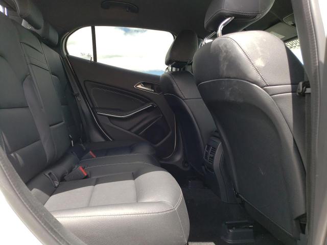 WDCTG4GB9LU021945 Mercedes-Benz Gla 250 4matic