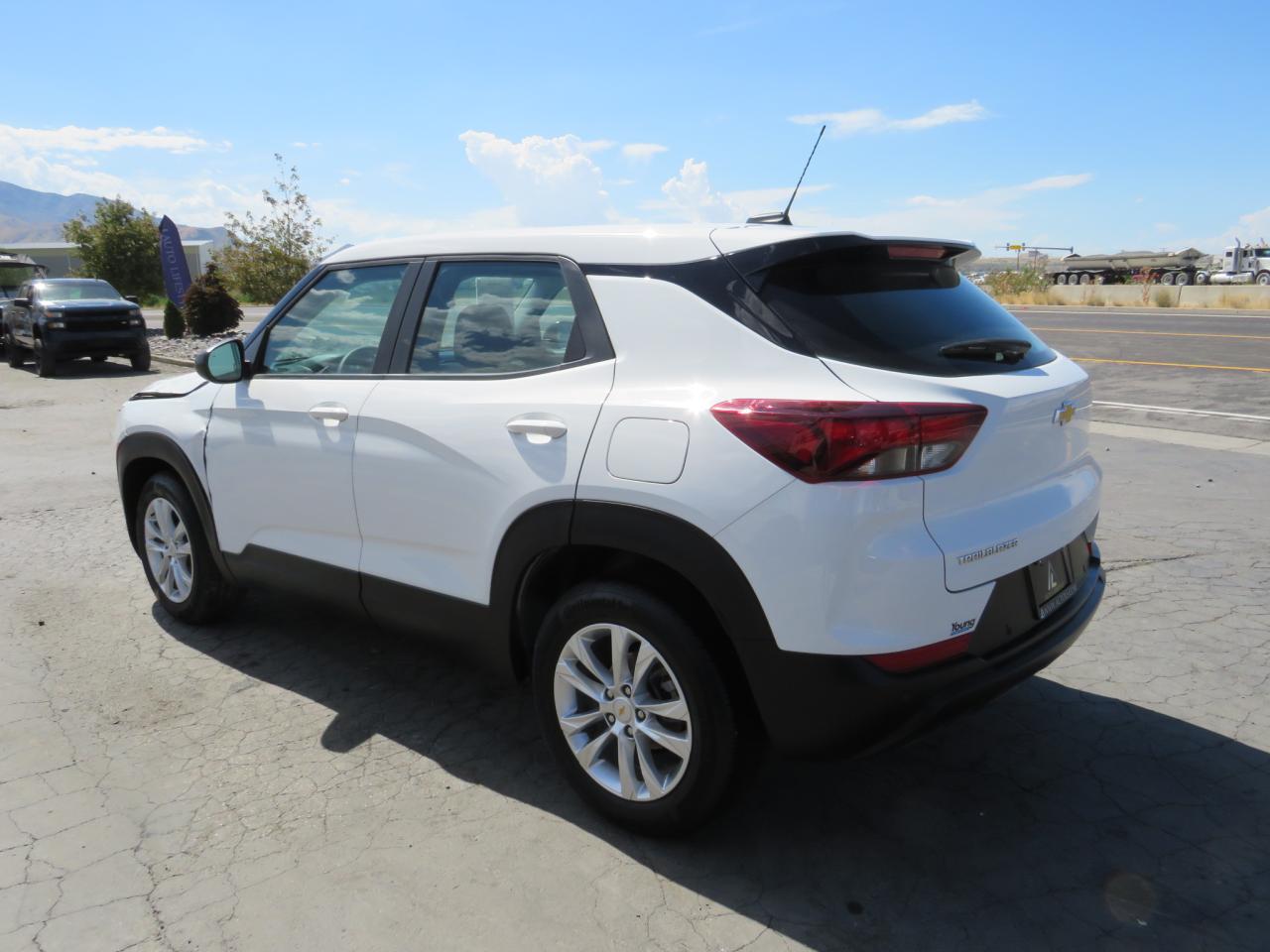 KL79MMS2XNB097377 CHEVROLET TRAILBLZR 2022