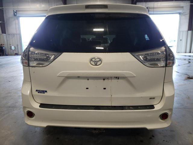 5TDXK3DC7BS127200 2011 TOYOTA SIENNA, photo no. 6