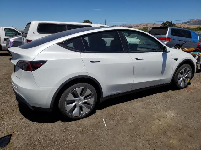 7SAYGAEE9NF493147 Tesla Model Y