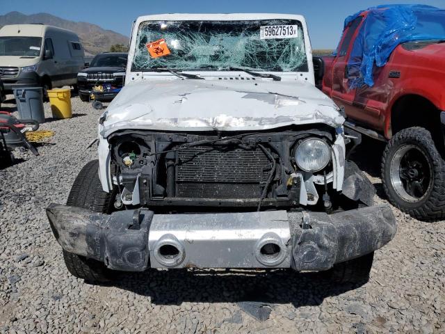 1C4BJWEG7FL691307 Jeep Wrangler Unlimited Sahara