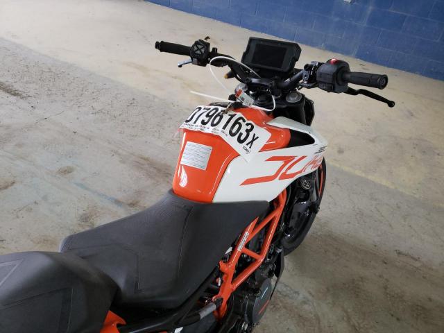 2023 KTM DUKE - MD2JPJ402PC228200