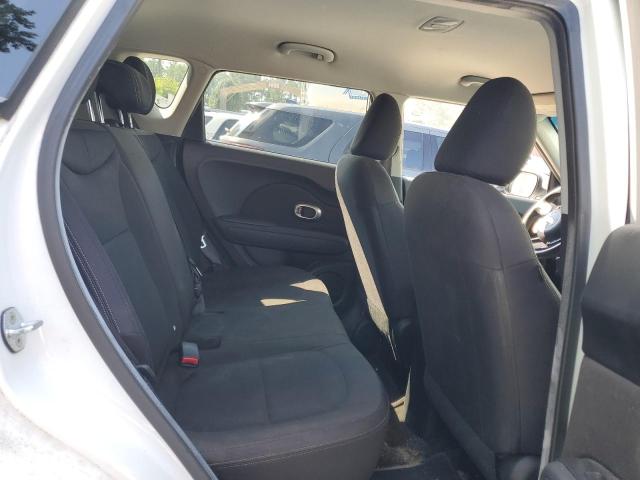 KNDJN2A24F7777203 KIA Soul