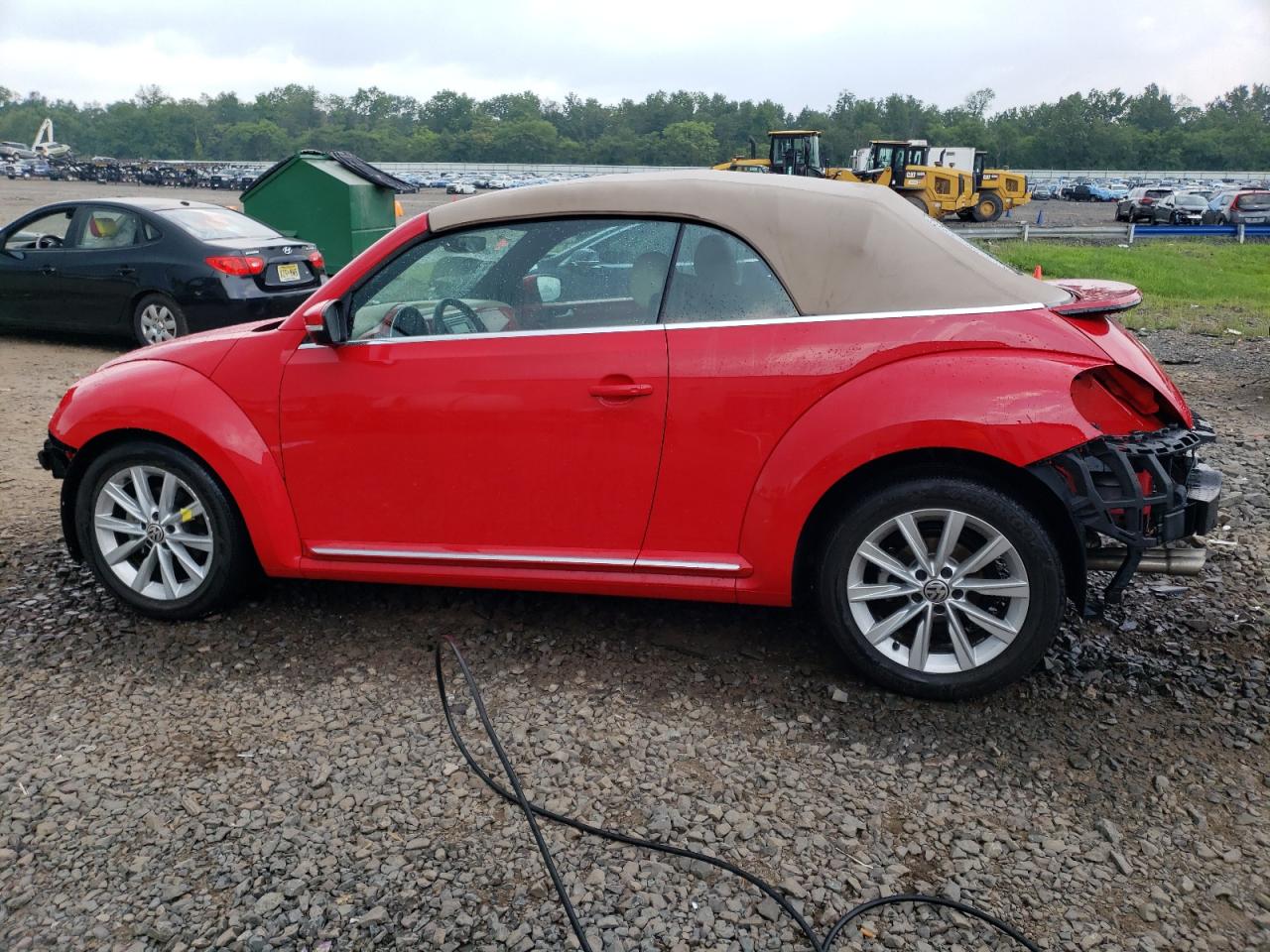 2019 Volkswagen Beetle S vin: 3VW5DAAT6KM510424