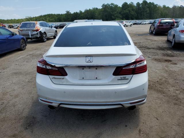 1HGCR3F99GA033398 | 2016 Honda accord touring