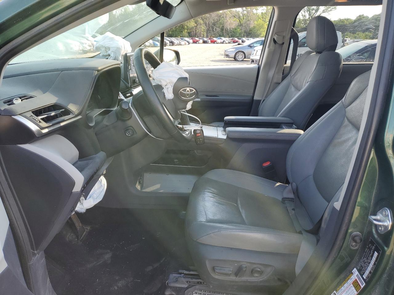 5TDZSKFC6MS011781 TOYOTA SIENNA 2021