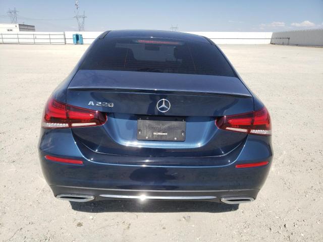 W1K3G4EB0LJ239398 Mercedes-Benz A 220