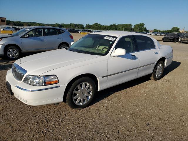 2009 Lincoln Town Car Signature Limited