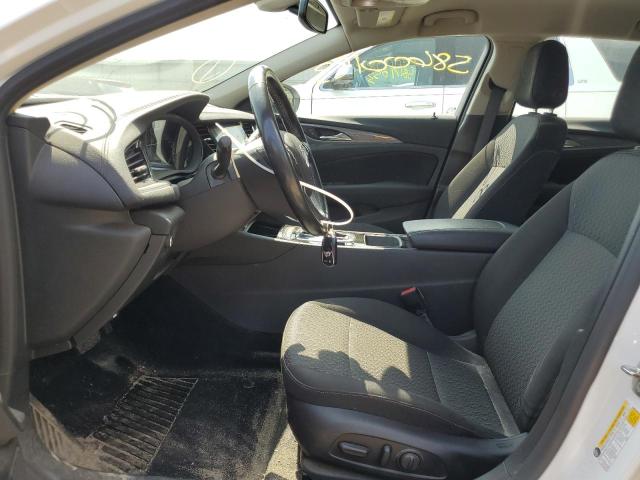 2018 BUICK REGAL TOUR W04GU8SX9J1160721
