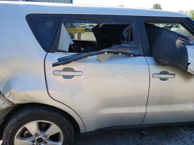 KNDJN2A2XK7698967 KIA Soul