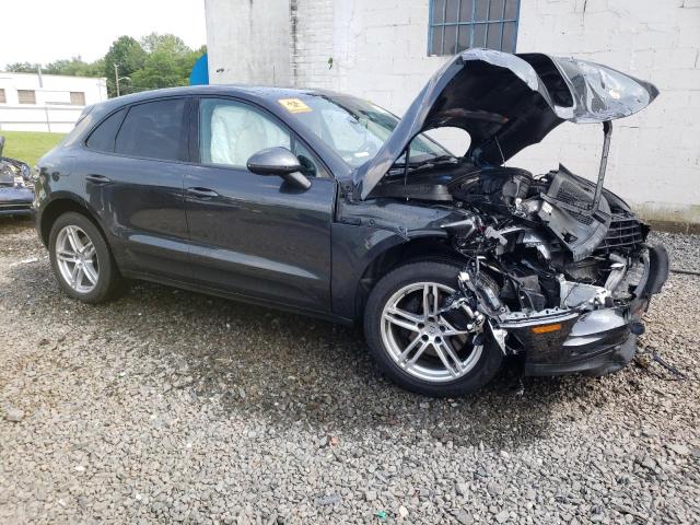 VIN WP1AA2A56KLB06833 2019 Porsche Macan no.4