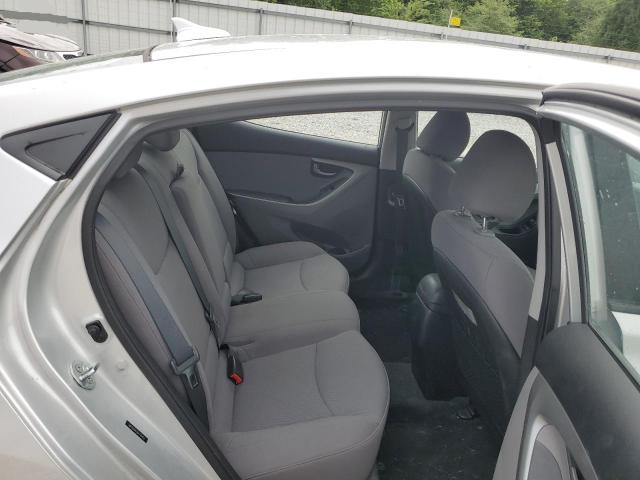 5NPDH4AE0GH745453 Hyundai ELANTRA SE