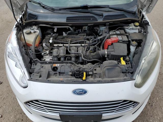 3FADP4BJ0FM221071 Ford FIESTA SE
