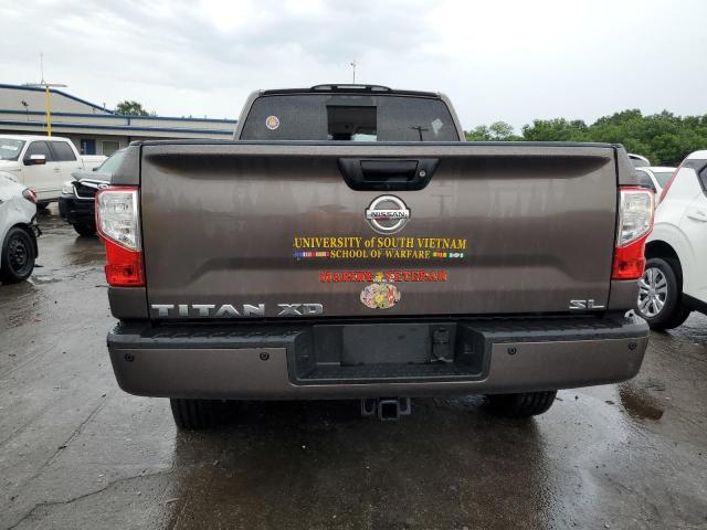  NISSAN TITAN 2016 Вугільний