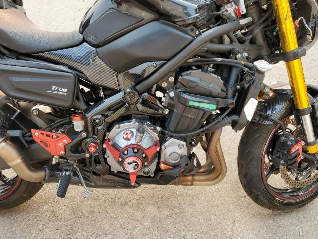 2018 KAWASAKI ZR900 - JKAZR2B18JA004804