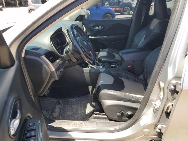 1C4PJLCB2GW113840 Jeep Cherokee Latitude