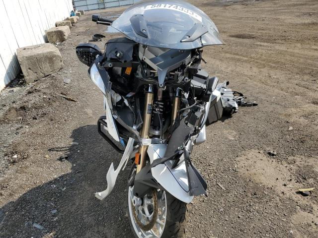 2019 BMW R 1250 RT - WB10J6307KZG34965