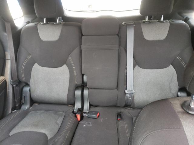 1C4PJLAB1HW661428 Jeep Cherokee Sport