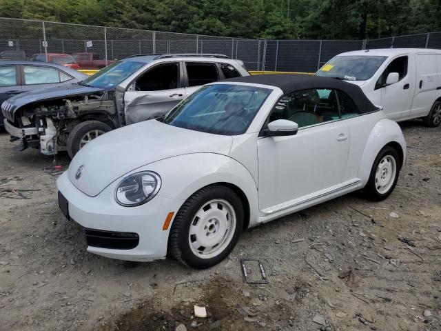 2015 Volkswagen Beetle 