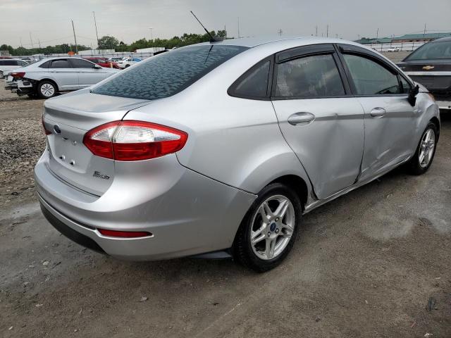 3FADP4BJ3JM117375 Ford FIESTA SE