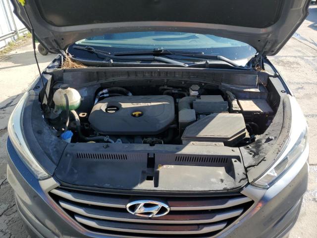 KM8J23A42GU119362 Hyundai TUCSON SE