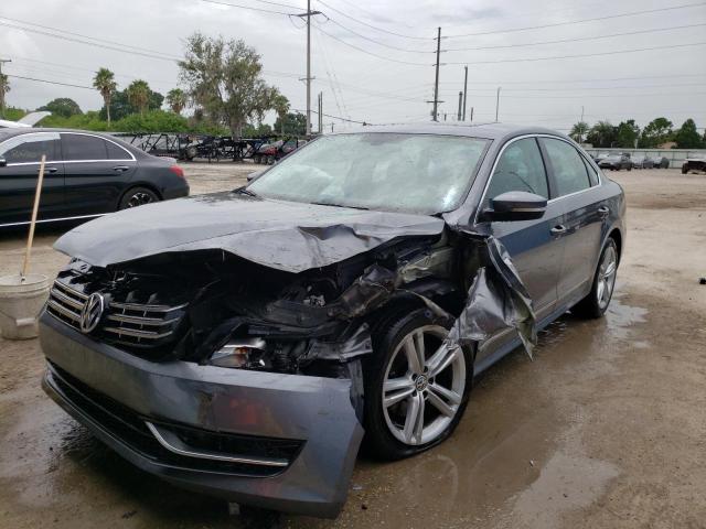 2015 VOLKSWAGEN PASSAT SEL - 1VWCV7A36FC013999