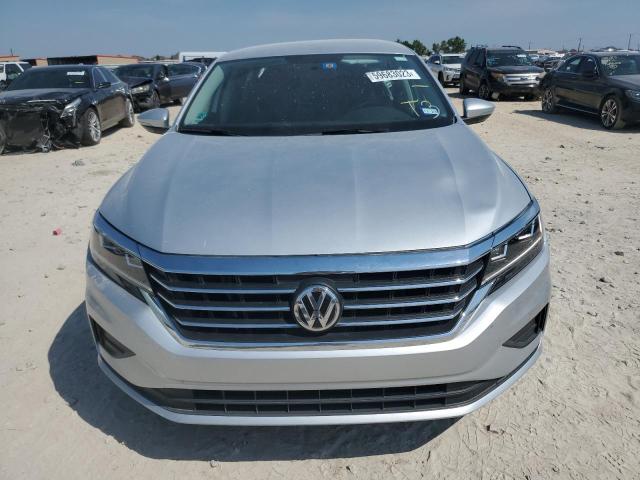 1VWAA7A33MC014995 Volkswagen Passat S 5