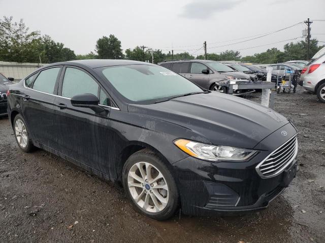 3FA6P0LU2LR142803 Ford Fusion SE 4