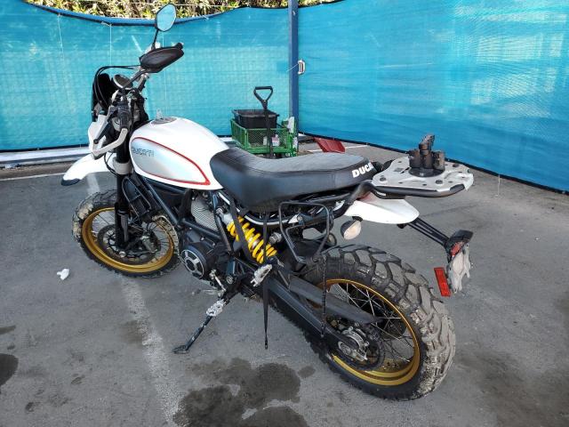 2017 DUCATI SCRAMBLER ZDMKAFBM1HB000148
