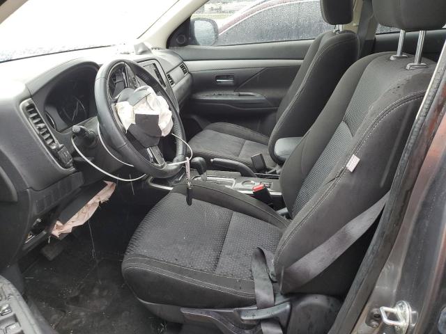 JA4AD3A39JJ005741 Mitsubishi Outlander Se
