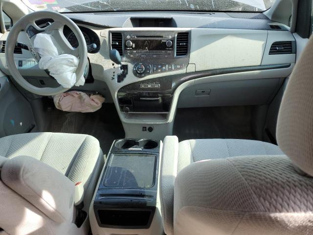 5TDJK3DC2ES084119 Toyota SIENNA LE