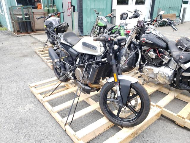 2018 HUSQVARNA VITPILEN 701 for Sale QC MONTREAL Tue. Dec 05