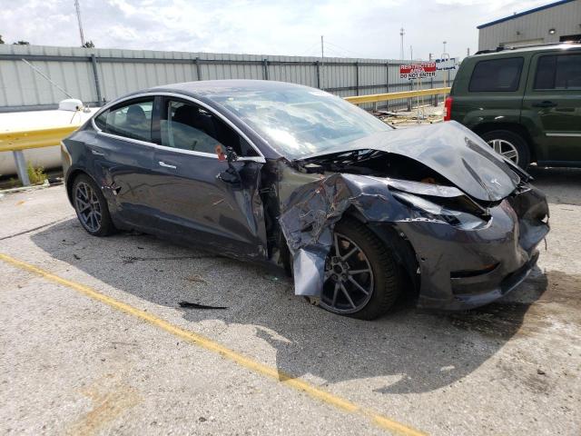 5YJ3E1EB3JF091055 Tesla MODEL 3