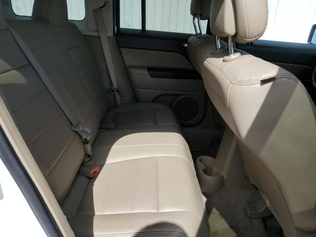 1C4NJRFB5HD178250 Jeep Patriot Latitude