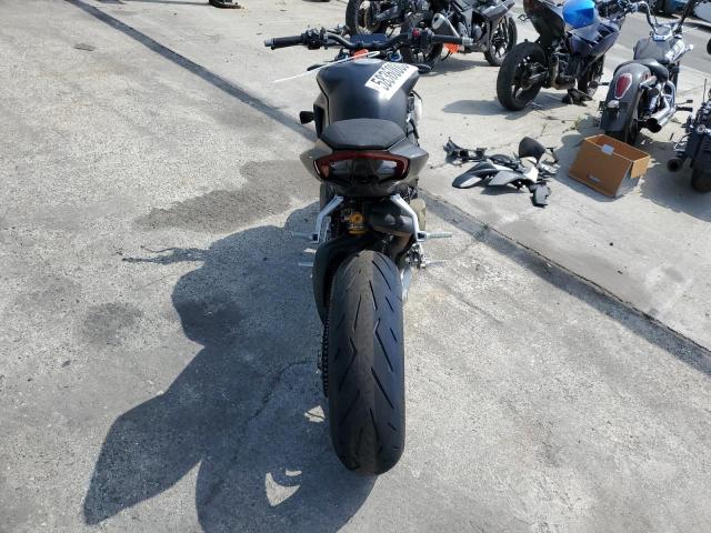 2022 DUCATI STREETFIGH ZDMFAKNW6NB007423
