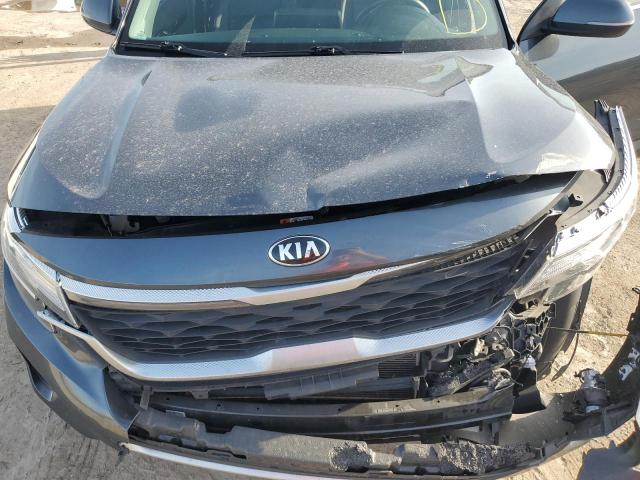 KNDERCAA7M7104812 KIA SELTOS EX