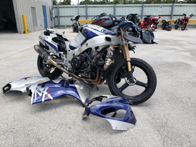 2004 SUZUKI GSX1300 R - JS1GW71A342100238