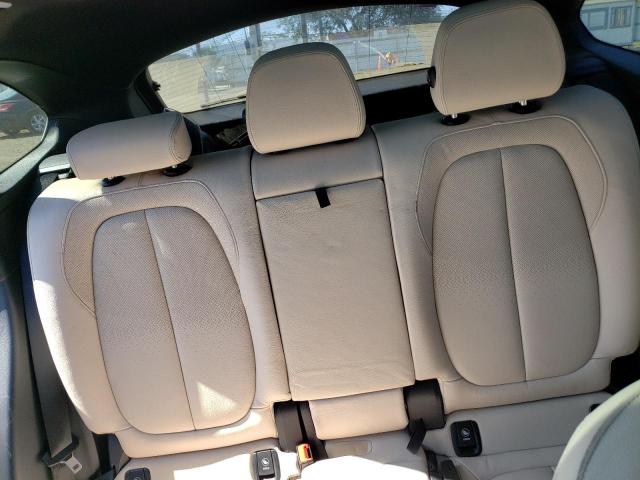 WBXHU7C33J5L07112 BMW X1 Sdrive28i