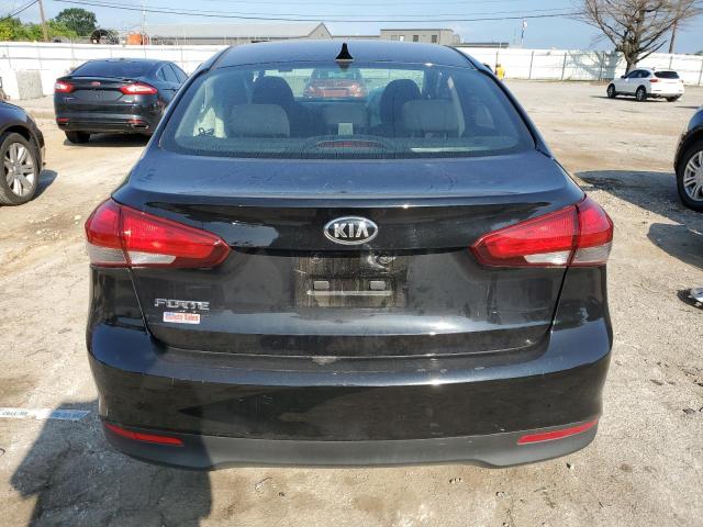  KIA FORTE 2017 Чорний