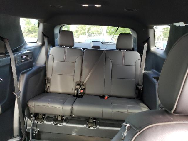 1GNERJKW8NJ155892 Chevrolet Traverse R 10